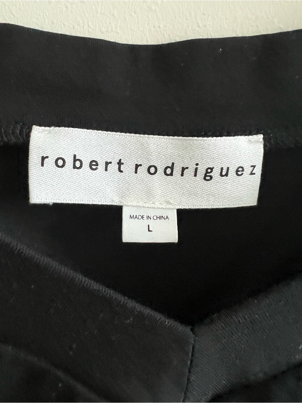 Robert Rodriguez Black V-Neck open shoulders top